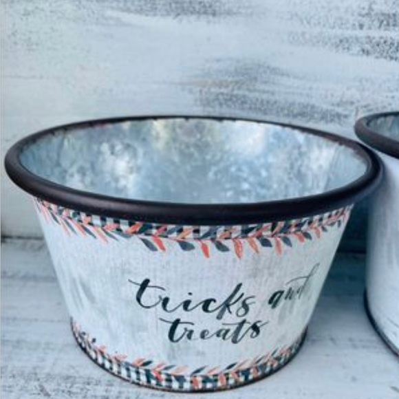 *Happy Halloween Bucket Set of 2 - Picture 10 of 10